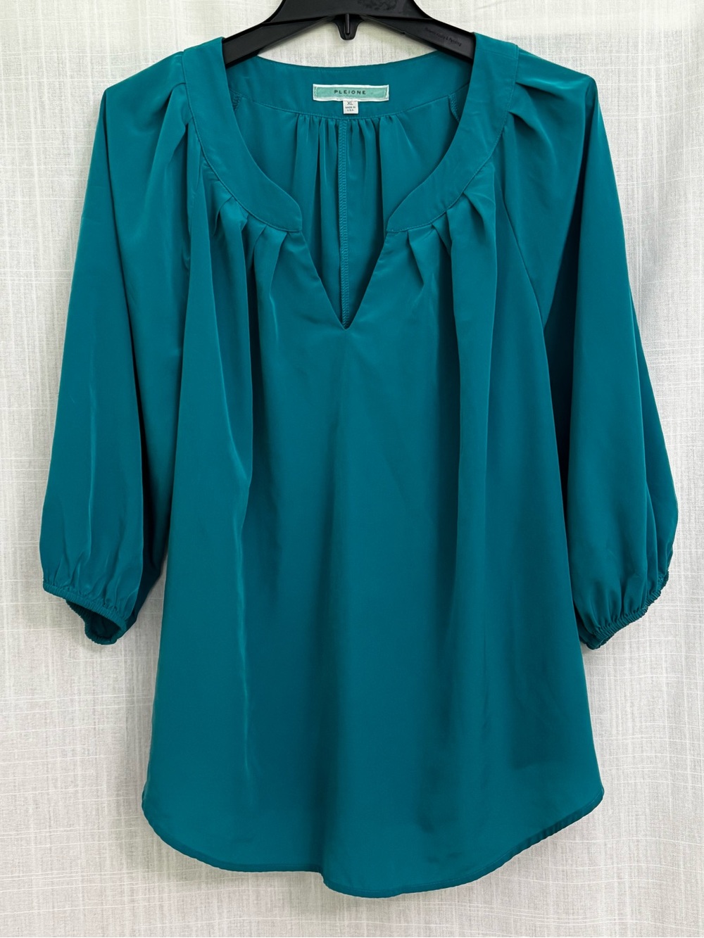 Pleione Teal V-Neck Pleated Top Size XL Blouse